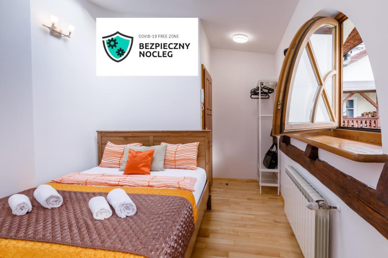 Ok Main Square Apartments Краків Екстер'єр фото